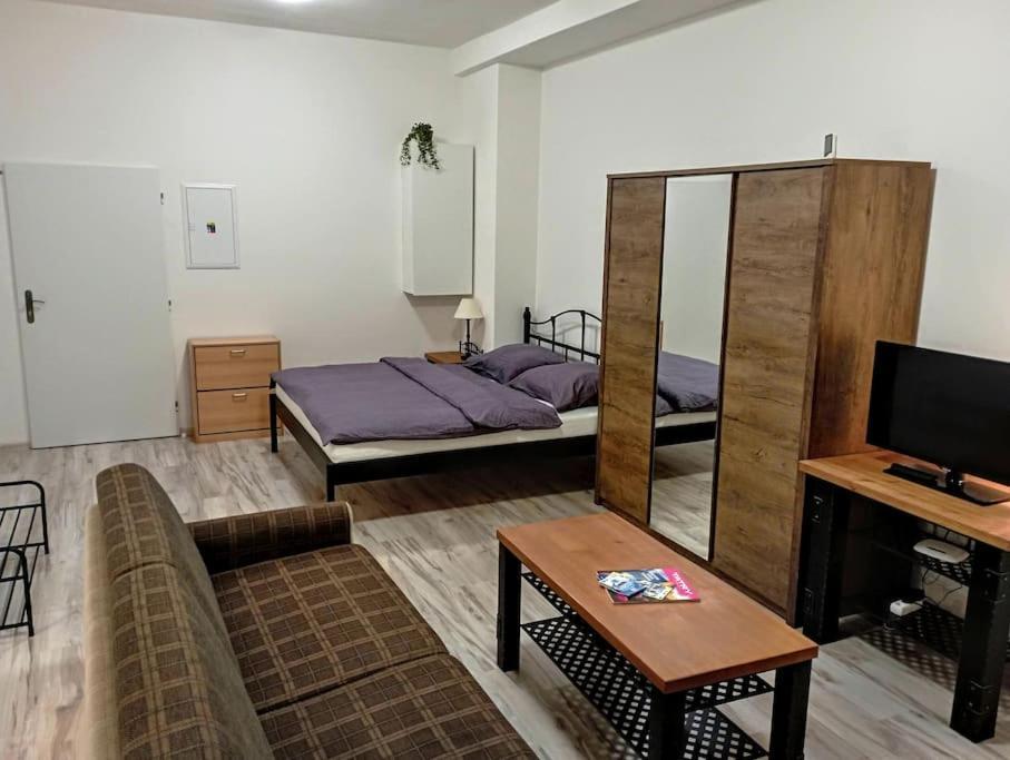 Apartament Ліптовський Мікулаш Екстер'єр фото